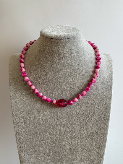 Collar Ágatha Fucsia